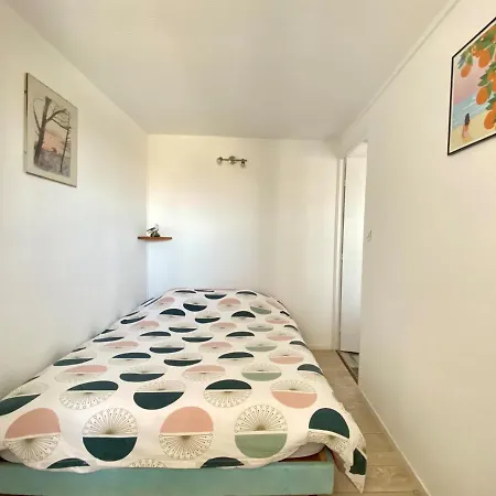 Cosy 4 Pers. Avec Loggia 100m De La - 1ere Ligne, Parking Inclus, - Fr-1-231-283 *
